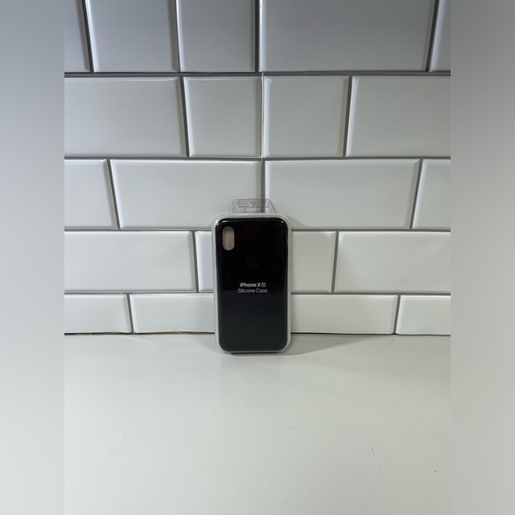 Black Apple IPhone X phone case - Picture 1 of 4